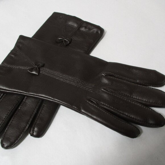 Vintage Ladies Chocolate Brown Vinyl Winter Driving Gloves Small - Picture 3 of 5
